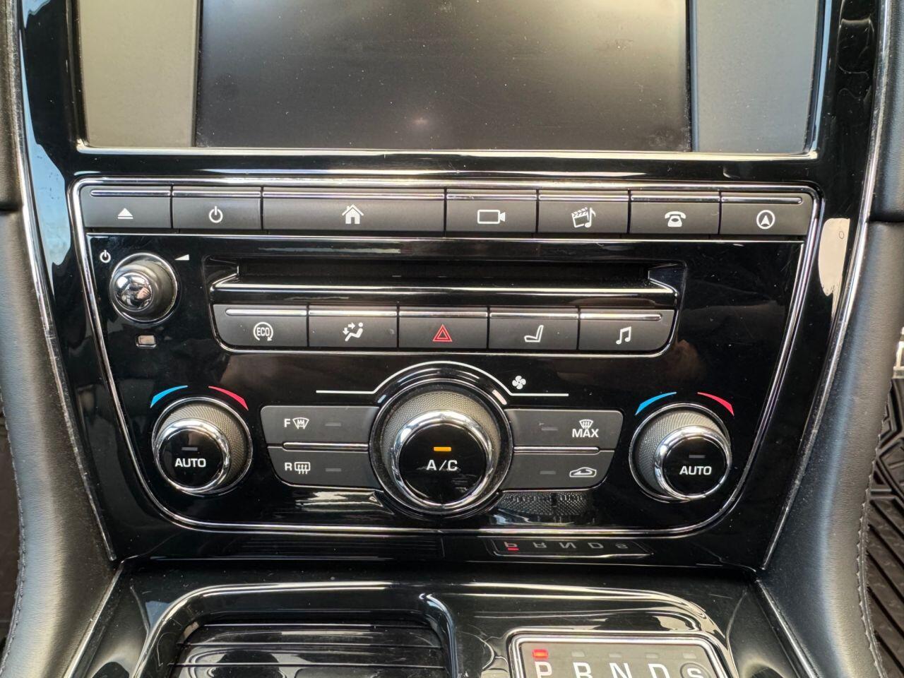 Used Jaguar XJ 2017 for sale - 76619816: Photo 26