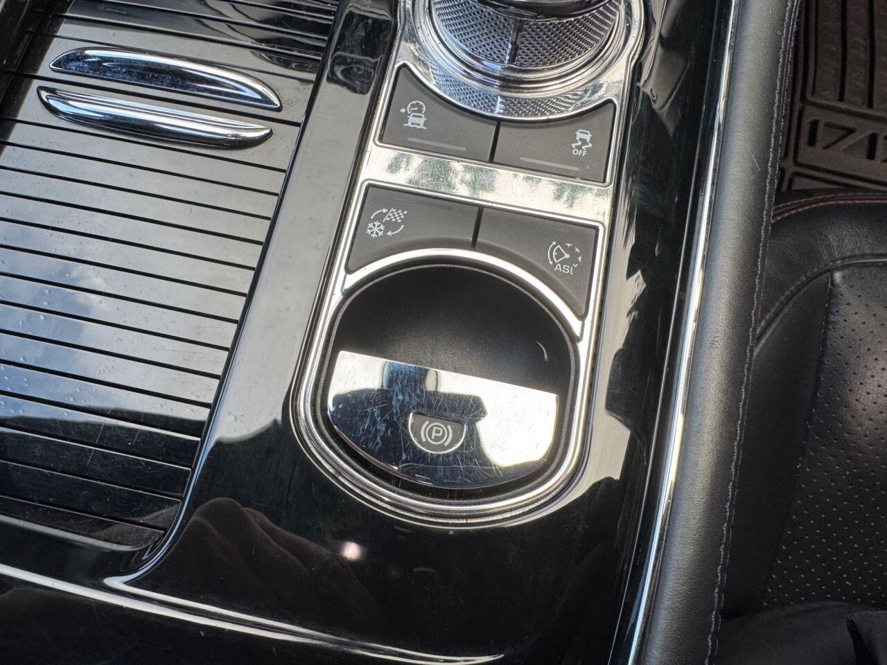 Used Jaguar XJ 2017 for sale - 76619816: Photo 28