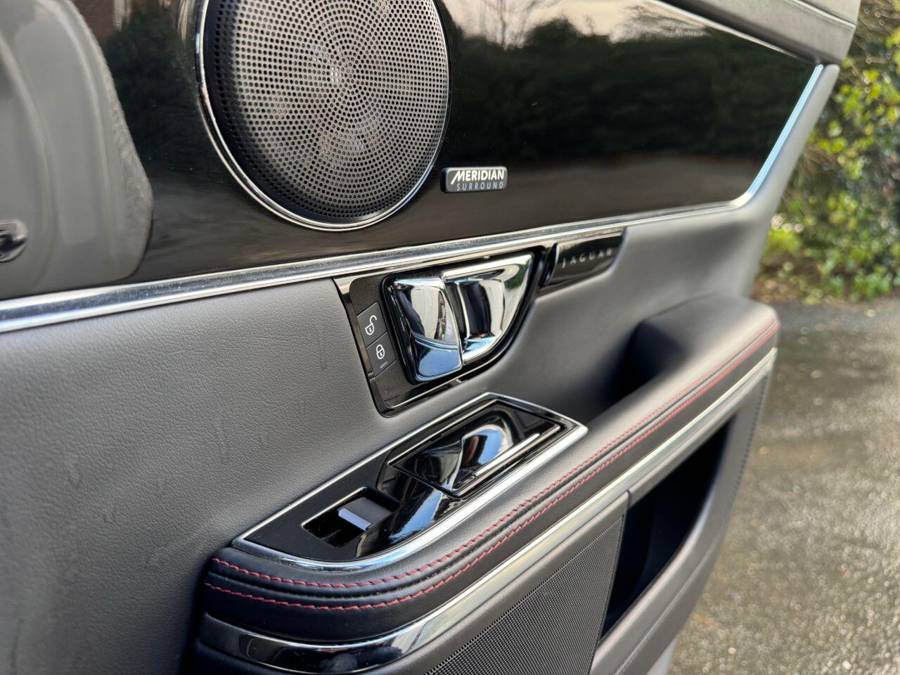 Used Jaguar XJ 2017 for sale - 76619816: Photo 38