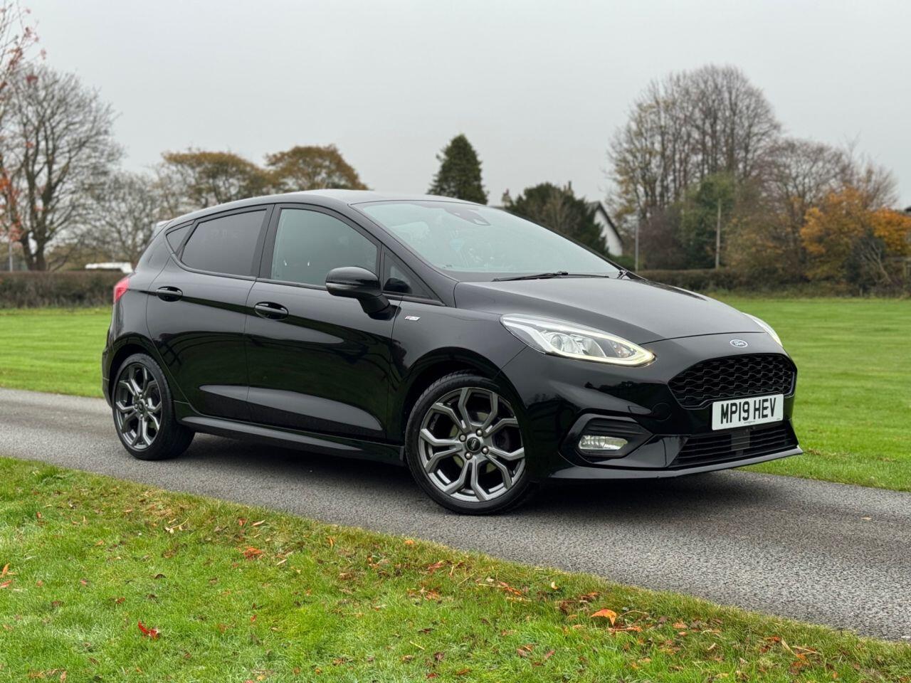 Used Ford Fiesta 2019 for sale - 76573132: Photo 1