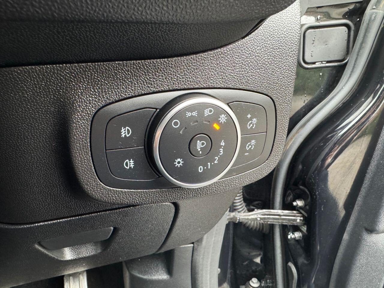 Used Ford Fiesta 2019 for sale - 76573132: Photo 26