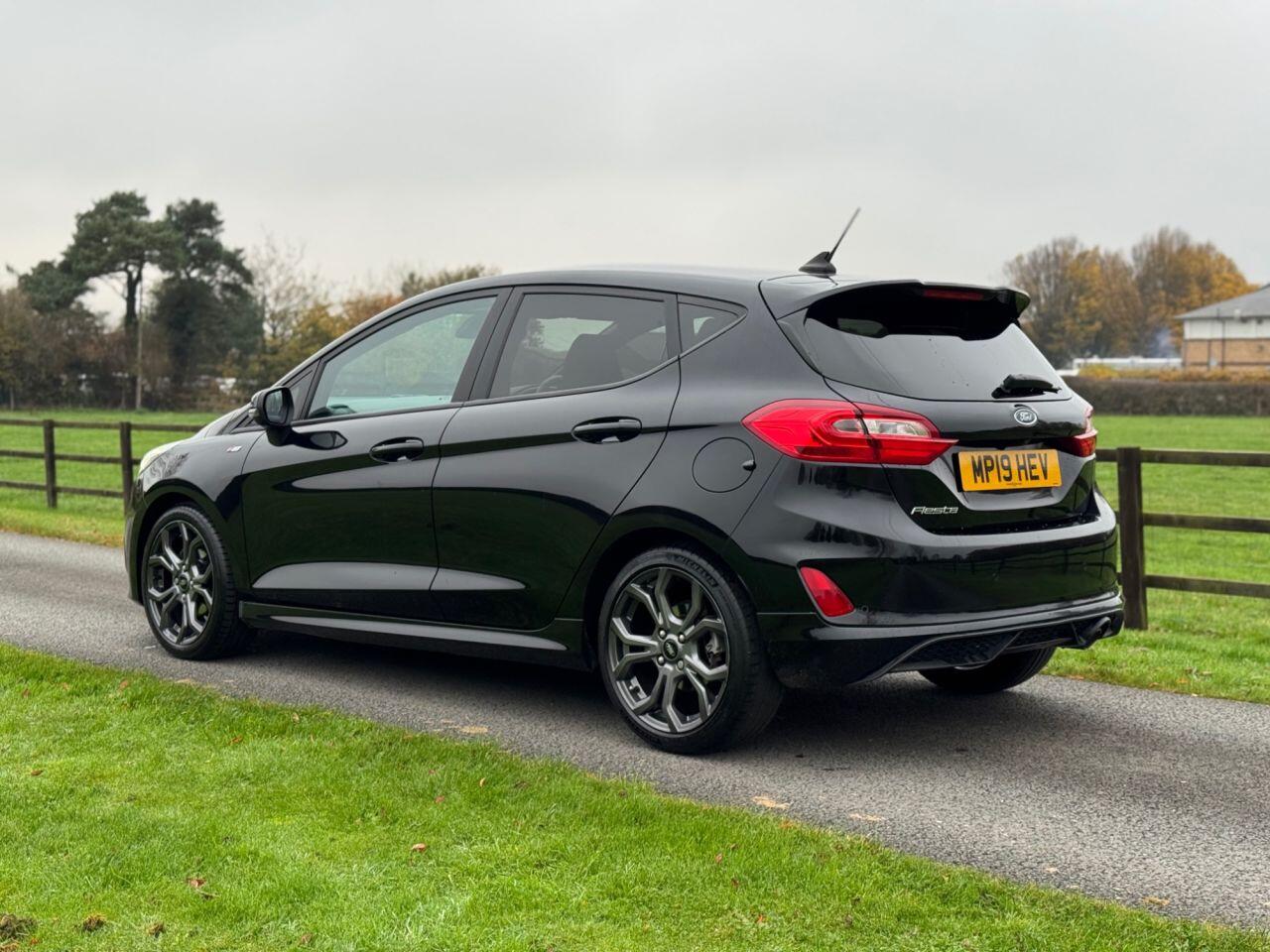 Used Ford Fiesta 2019 for sale - 76573132: Photo 6