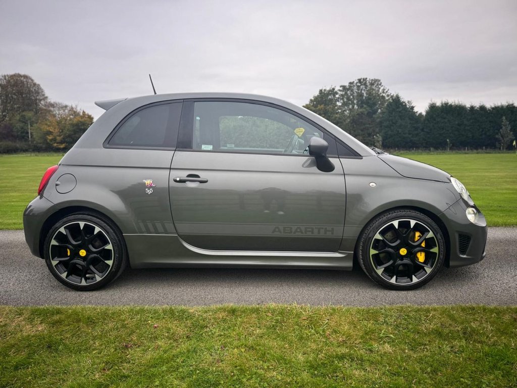 Used Abarth 595 2016 for sale - 77171510: Photo 2