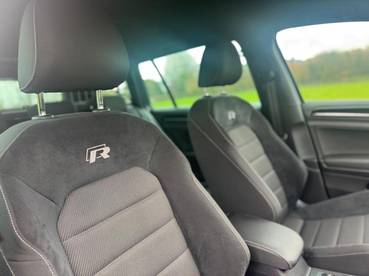 Used Volkswagen Golf 2019 for sale - 76572133: Photo 23