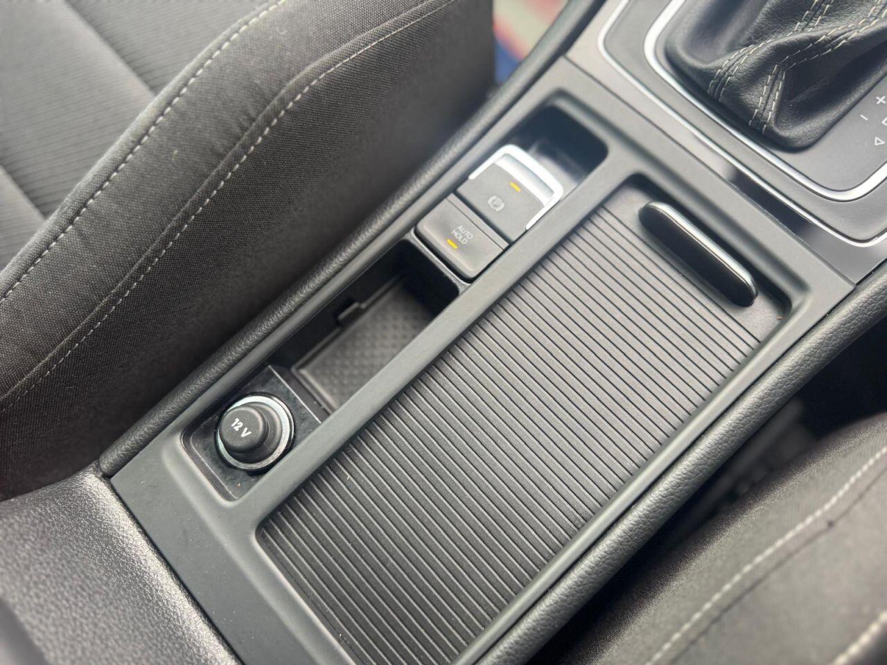 Used Volkswagen Golf 2019 for sale - 76572133: Photo 35