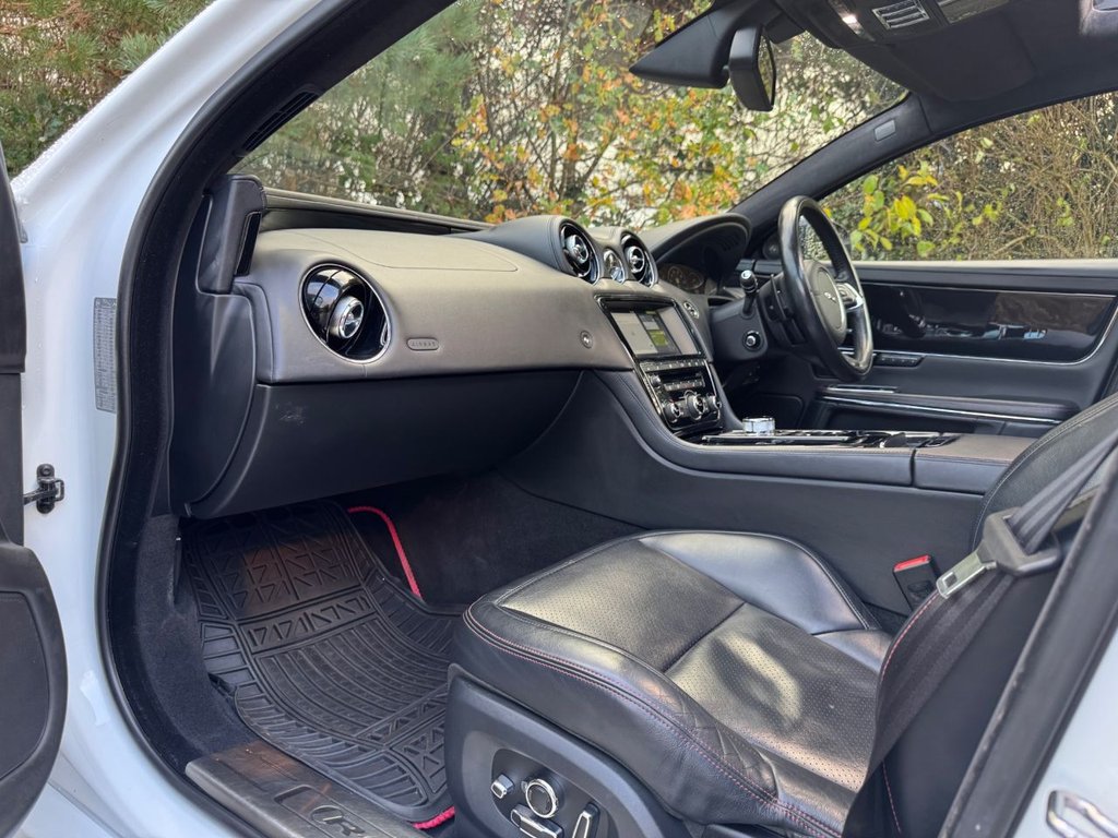 Used Jaguar XJ 2017 for sale - 76649580: Photo 18