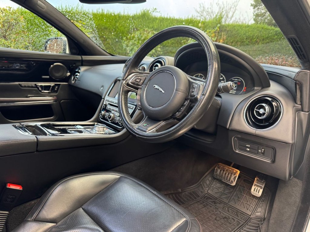 Used Jaguar XJ 2017 for sale - 76649580: Photo 21