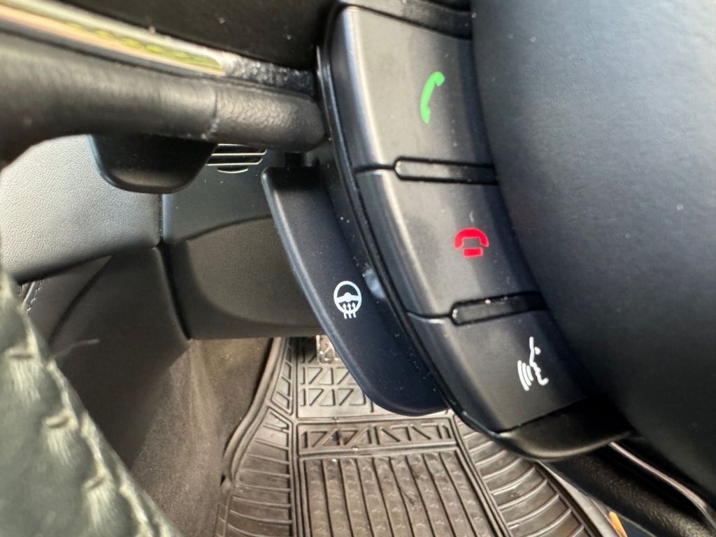 Used Jaguar XJ 2017 for sale - 76649580: Photo 26