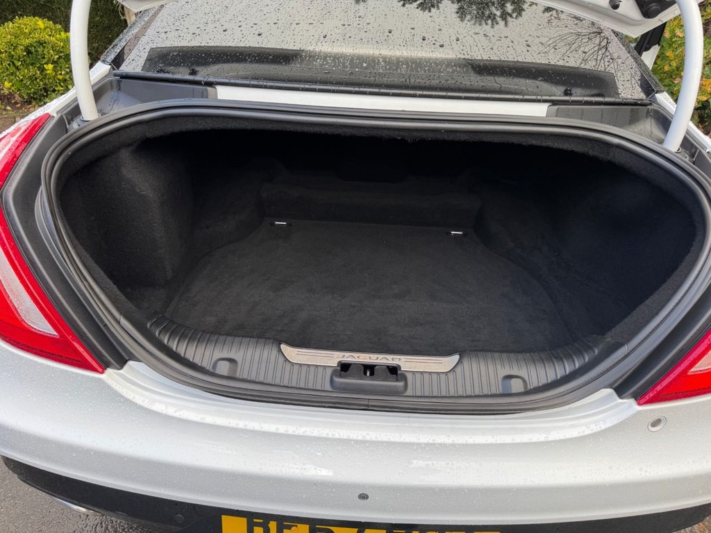 Used Jaguar XJ 2017 for sale - 76649580: Photo 40