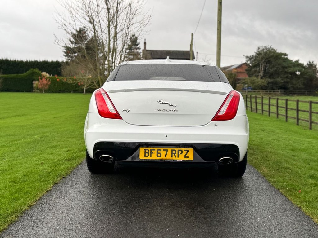 Used Jaguar XJ 2017 for sale - 76649580: Photo 6