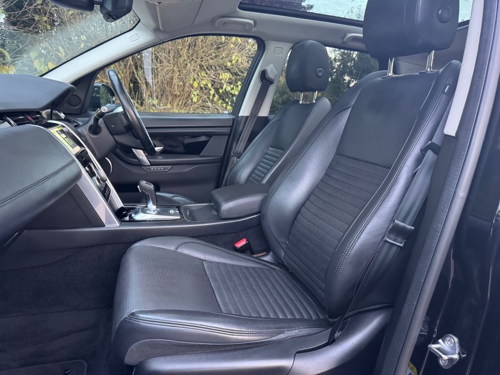 Used Land Rover Discovery Sport 2019 for sale - 76655045: Photo 12