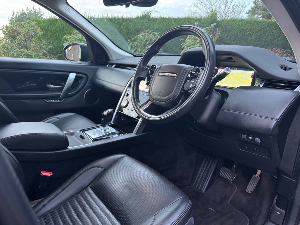 Used Land Rover Discovery Sport 2019 for sale - 76655045: Photo 15