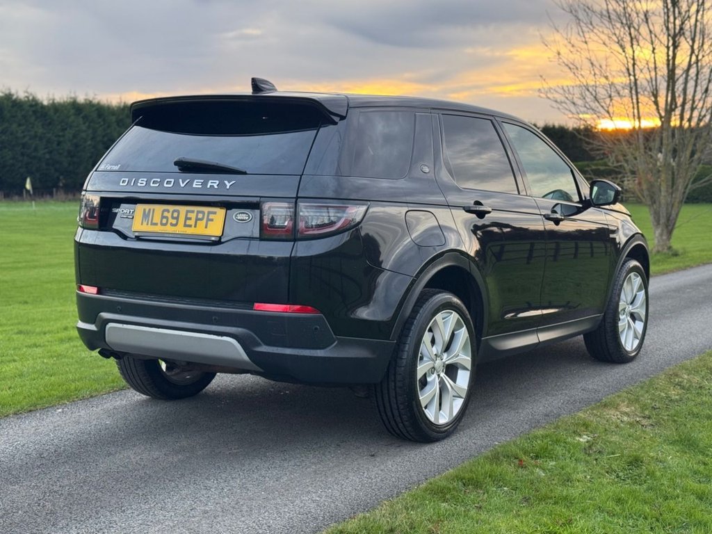 Used Land Rover Discovery Sport 2019 for sale - 76655045: Photo 4
