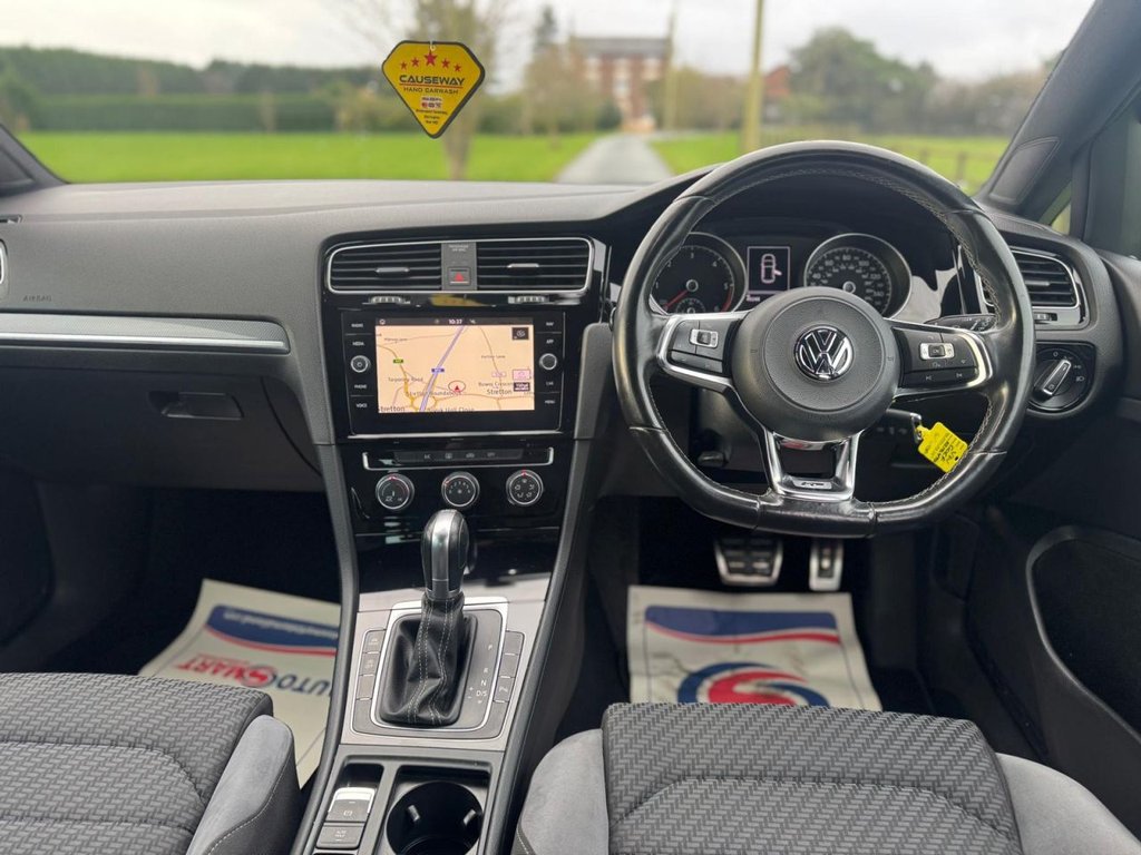 Used Volkswagen Golf 2018 for sale - 77172345: Photo 29