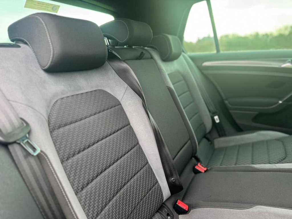Used Volkswagen Golf 2018 for sale - 77172345: Photo 45