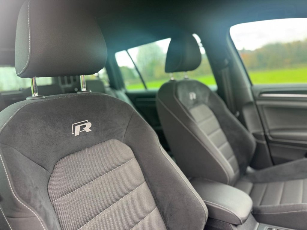 Used Volkswagen Golf 2019 for sale - 76649582: Photo 23