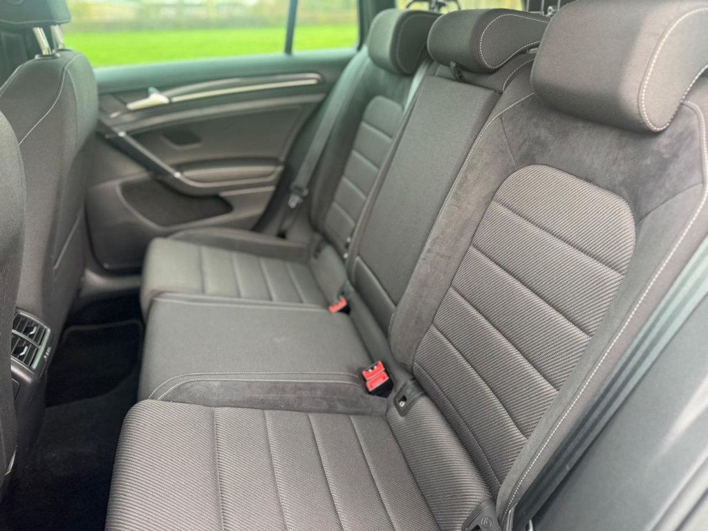 Used Volkswagen Golf 2019 for sale - 76649582: Photo 42