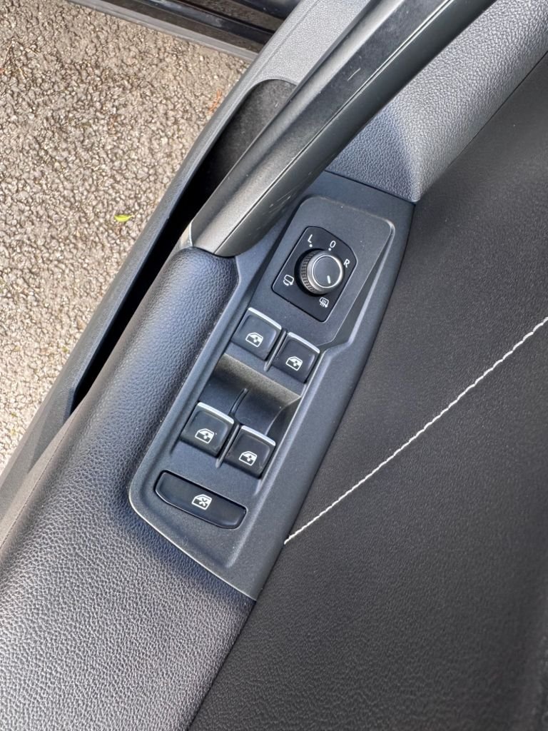 Used Volkswagen Tiguan 2018 for sale - 77356259: Photo 32