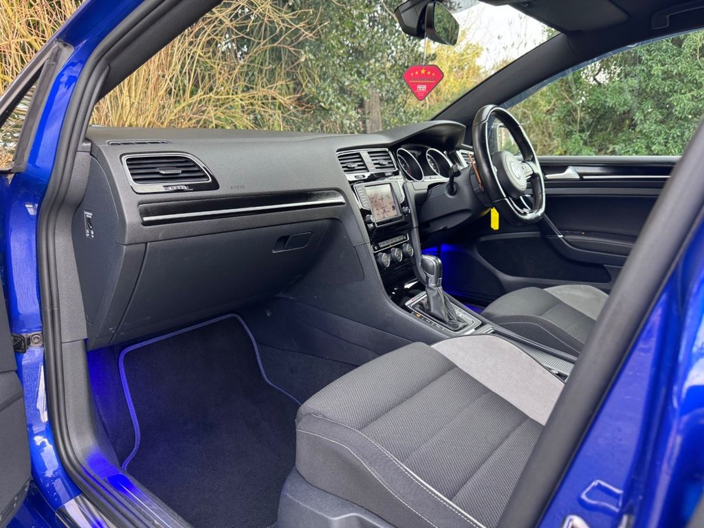 Used Volkswagen Golf 2016 for sale - 77341937: Photo 15