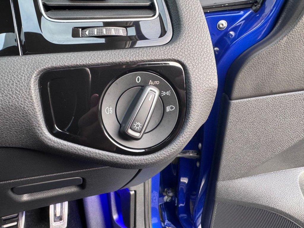 Used Volkswagen Golf 2016 for sale - 77341937: Photo 30