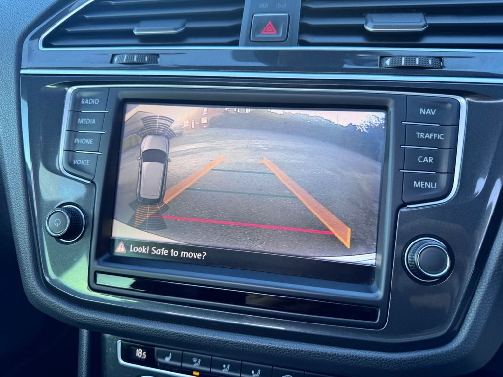 Used Volkswagen Tiguan 2017 for sale - 76923947: Photo 24