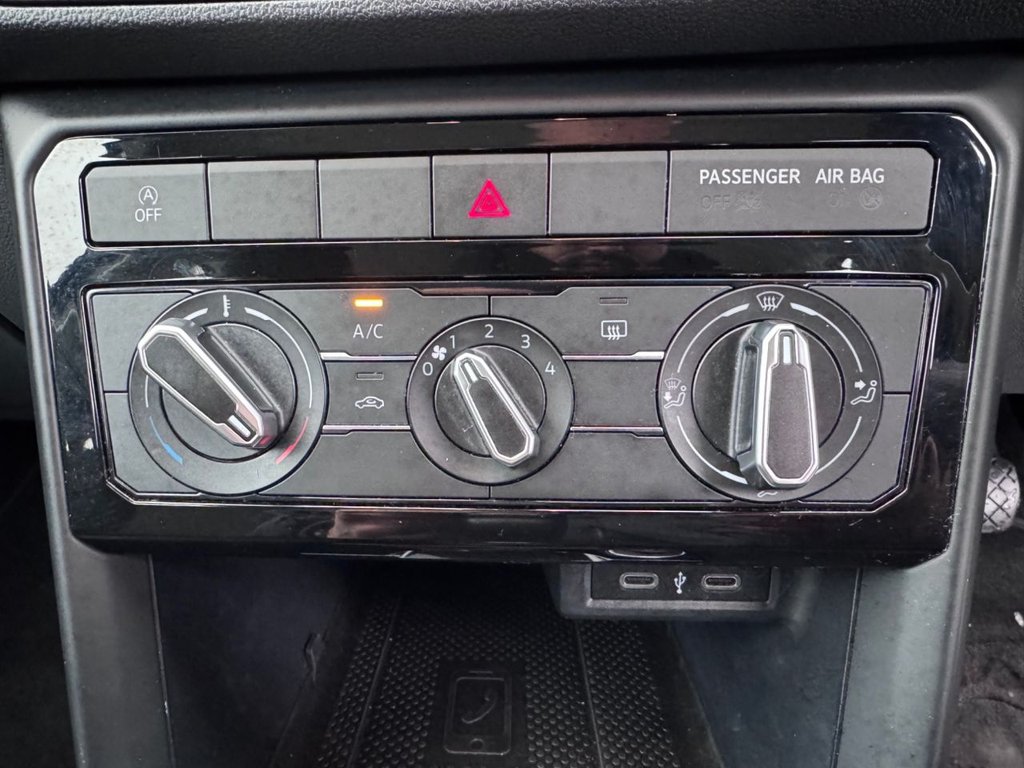 Used Volkswagen T-Cross 2020 for sale - 77121787: Photo 25