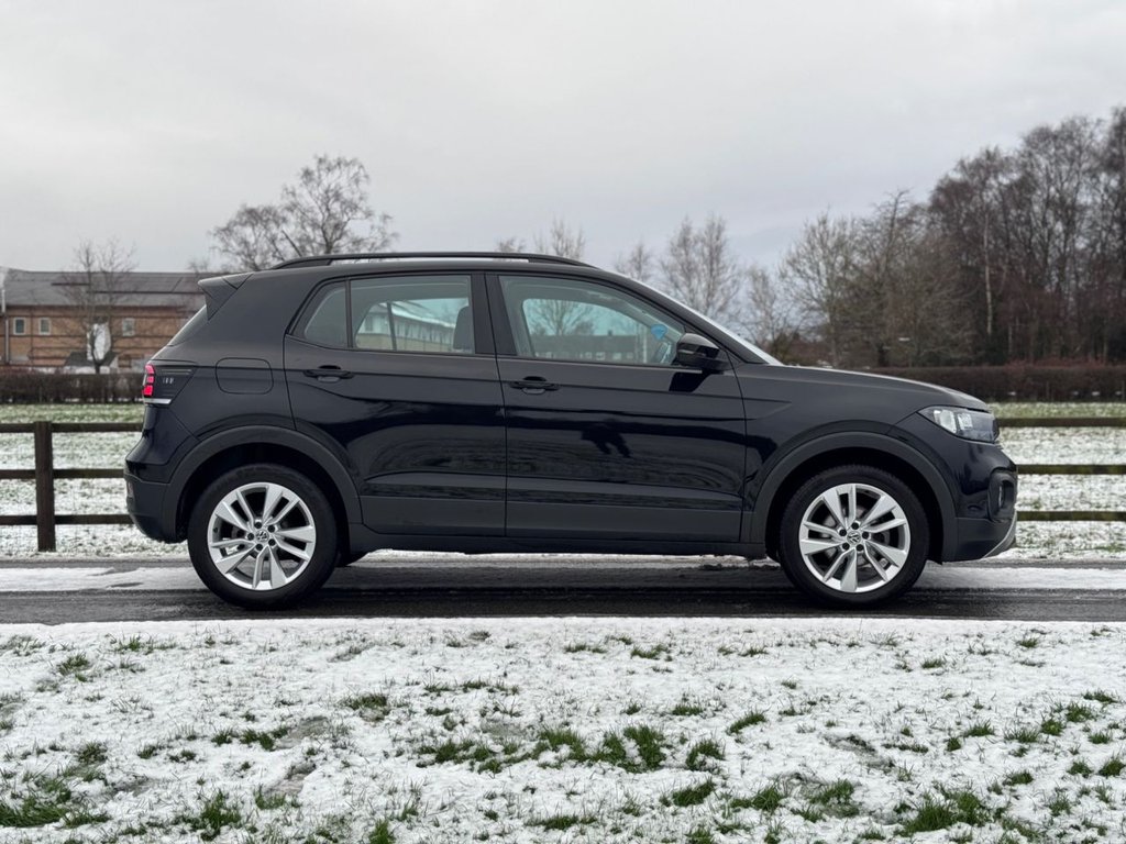 Used Volkswagen T-Cross 2020 for sale - 77121787: Photo 3