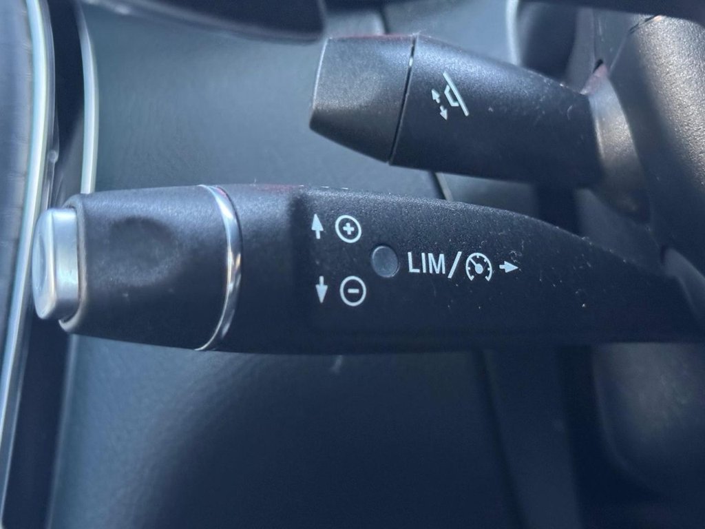 Used Mercedes-Benz GLC 2018 for sale - 76649579: Photo 34