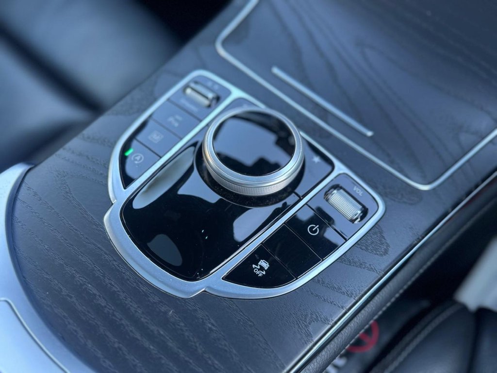 Used Mercedes-Benz GLC 2018 for sale - 76649579: Photo 37