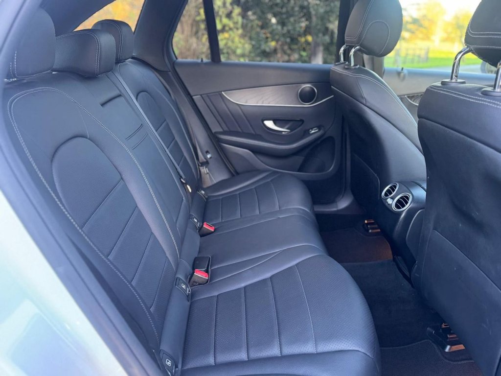 Used Mercedes-Benz GLC 2018 for sale - 76649579: Photo 42