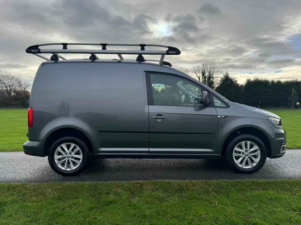 Used Volkswagen Caddy 2018 for sale - 76649578: Photo 2