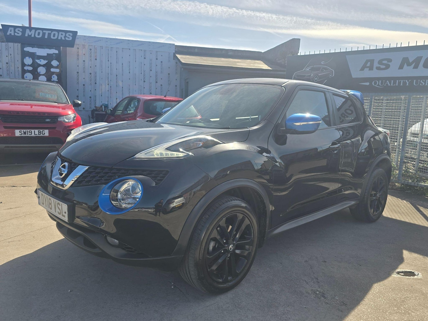 Used Nissan Juke 2018 for sale - 77926105: Photo 3