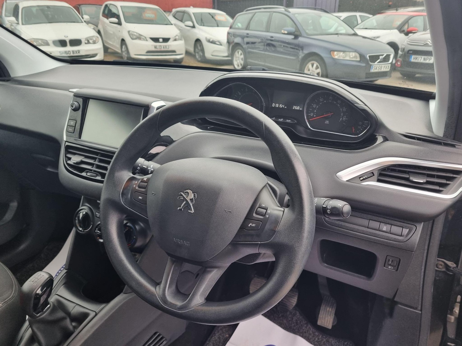 Used Peugeot 208 2014 for sale - 77723397: Photo 4