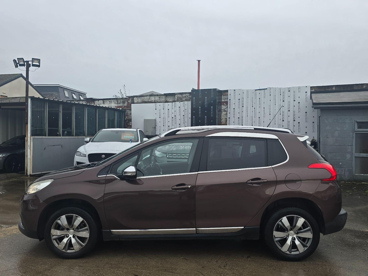 Used Peugeot 2008 2014 for sale - 77237969: Photo 4