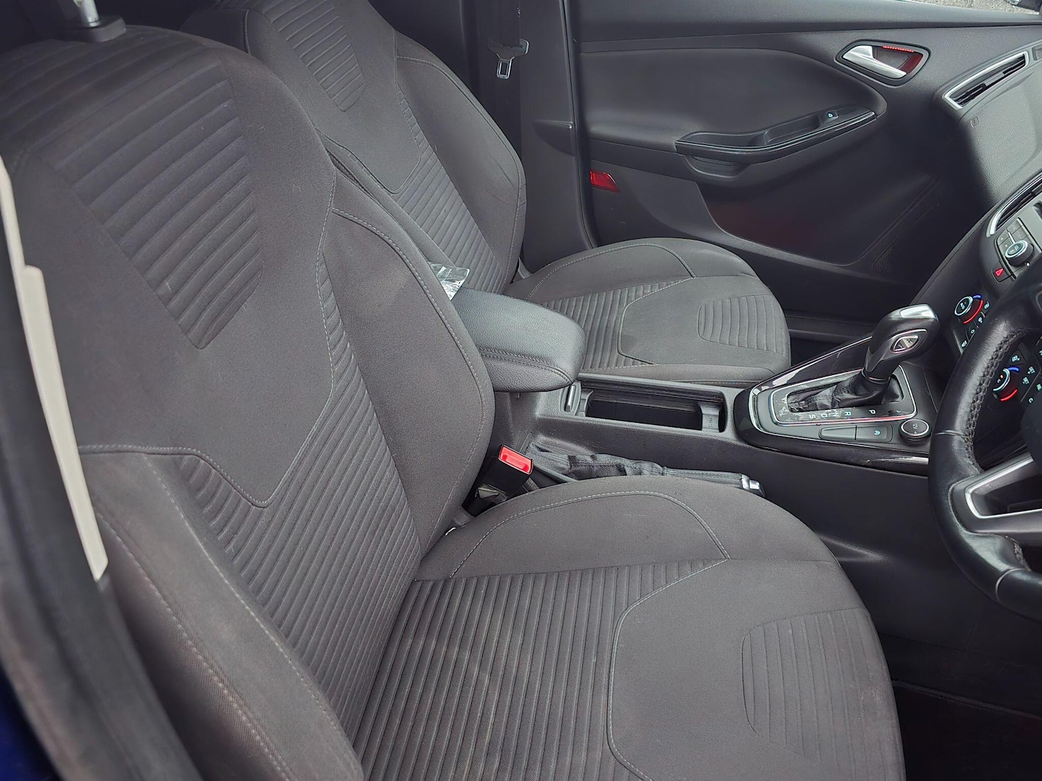 Used Ford Focus 2015 for sale - 76824837: Photo 12