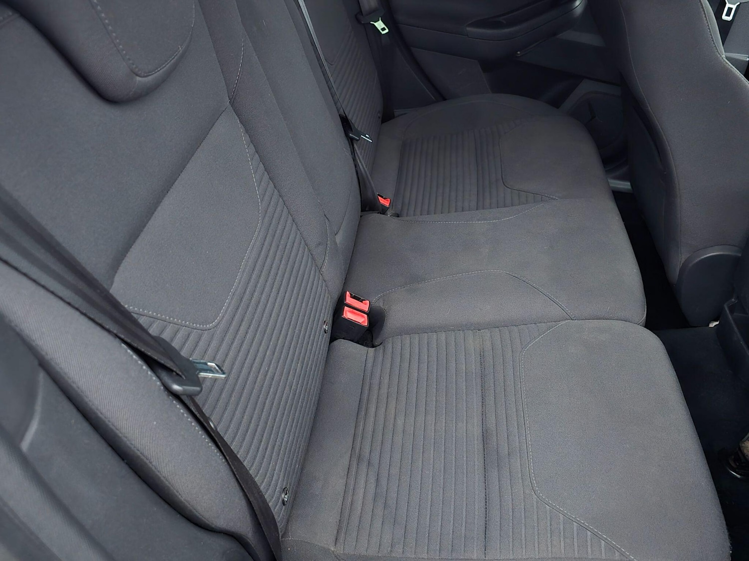 Used Ford Focus 2015 for sale - 76824837: Photo 13