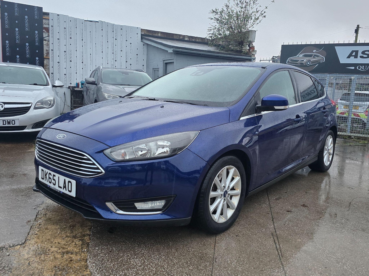 Used Ford Focus 2015 for sale - 76824837: Photo 3