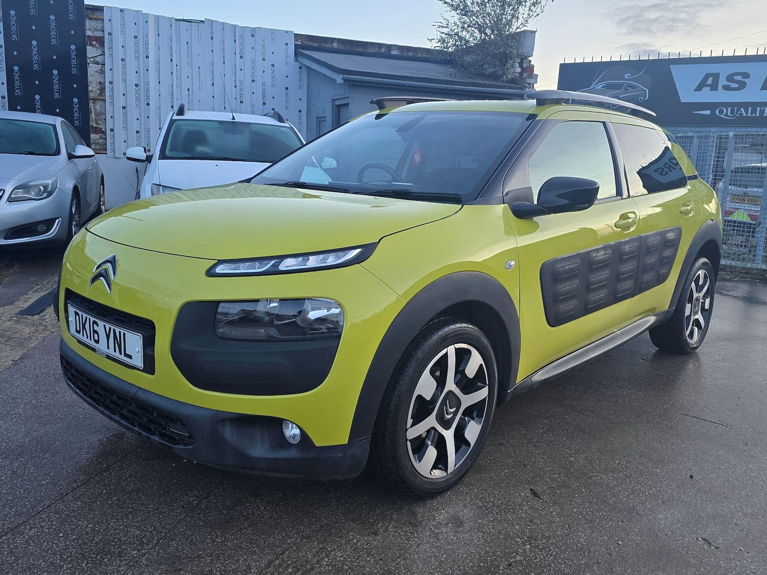 Used Citroen C4 Cactus 2016 for sale - 76824171: Photo 3
