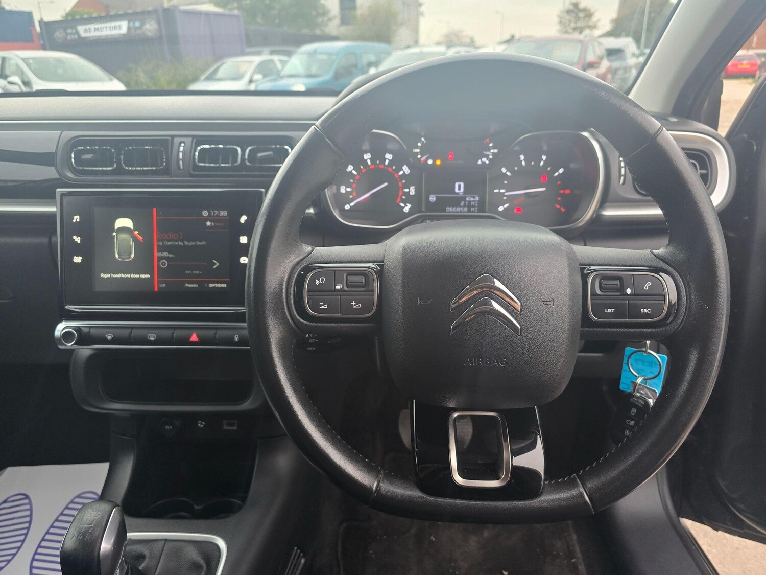 Used Citroen C3 2017 for sale - 76371225: Photo 9