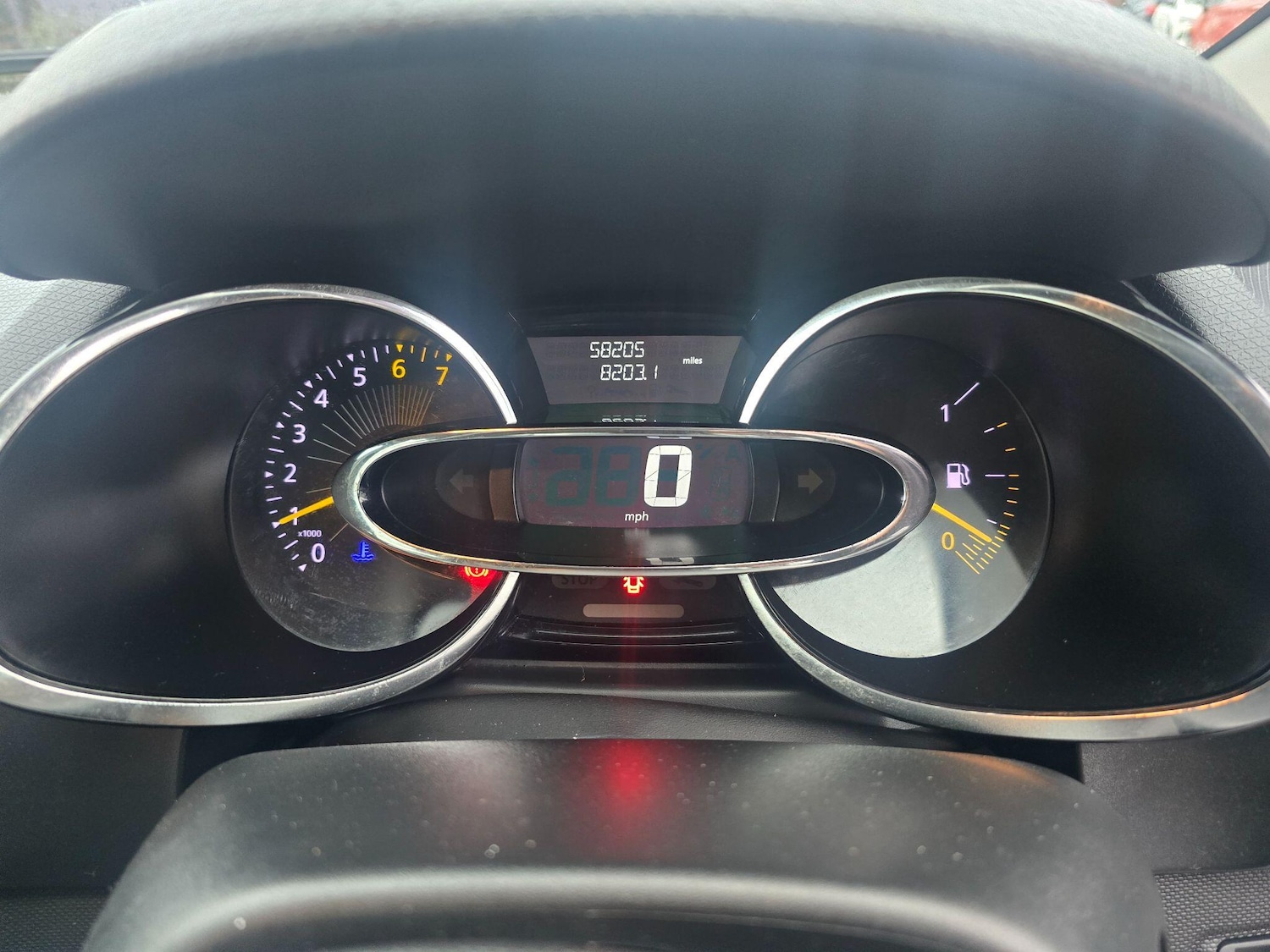 Used Renault Clio 2014 for sale - 77190992: Photo 10