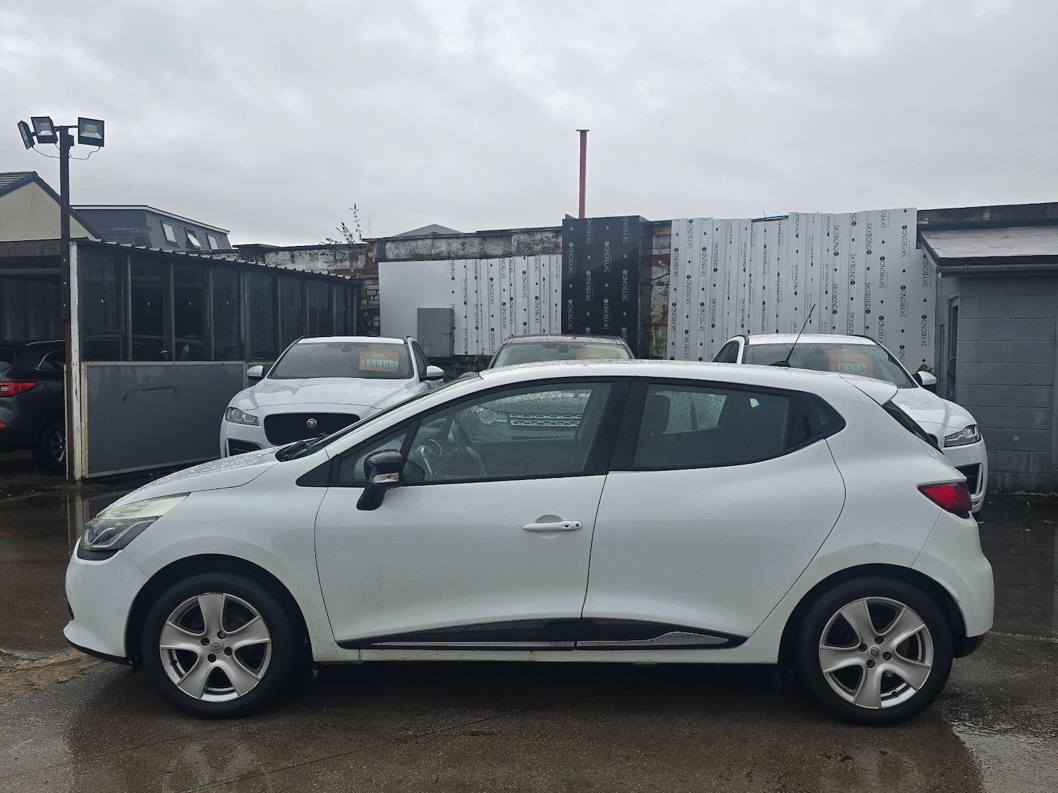 Used Renault Clio 2014 for sale - 77190992: Photo 4