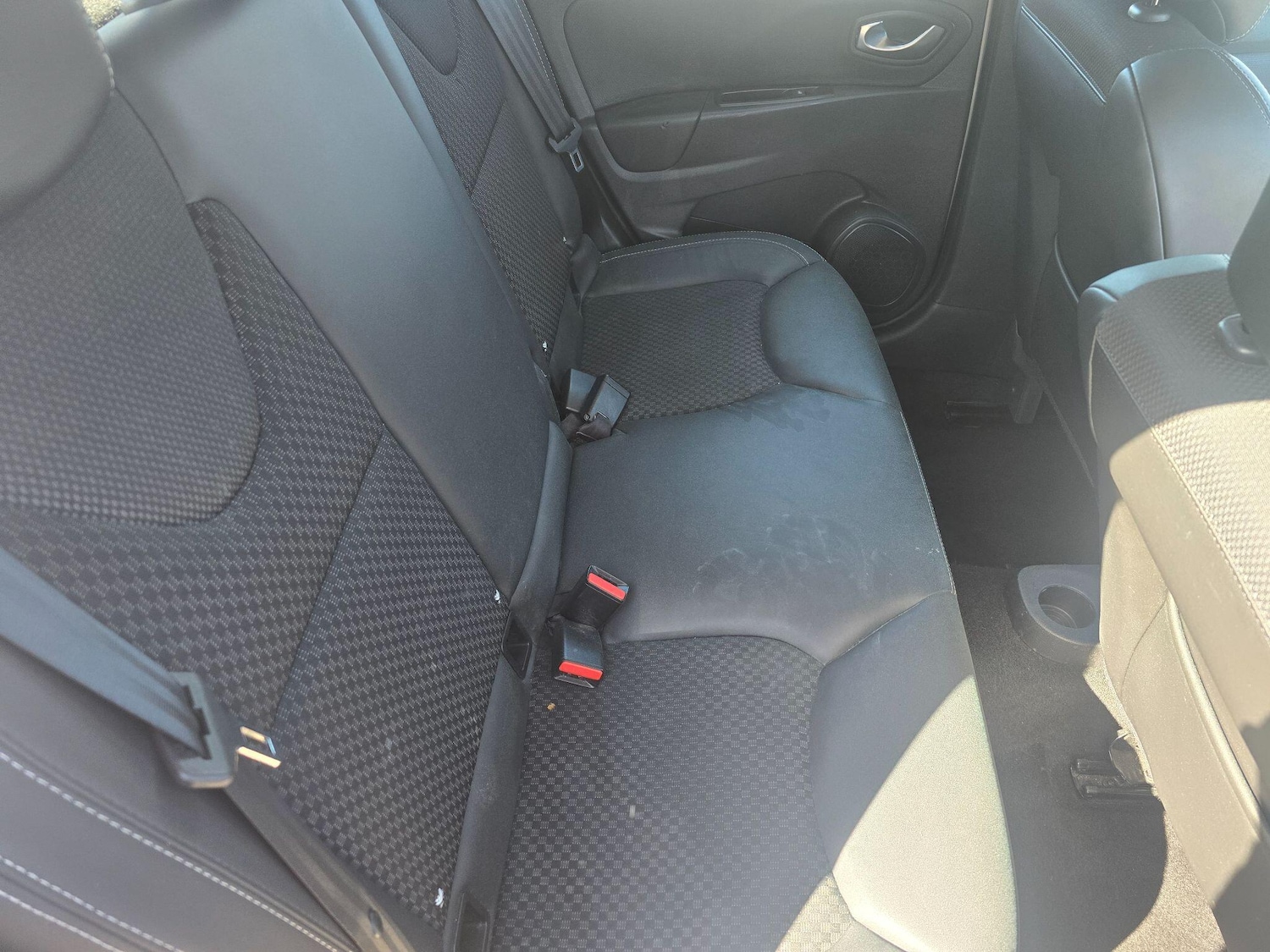 Used Renault Clio for sale - 77926178: Photo 13