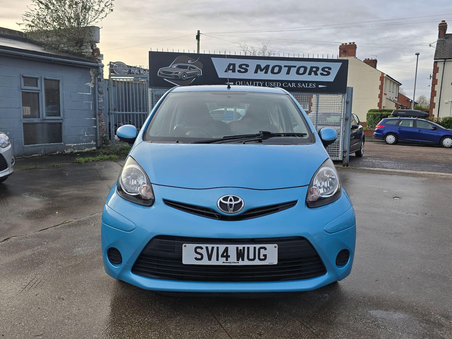 Used Toyota AYGO 2014 for sale - 76714116: Photo 2