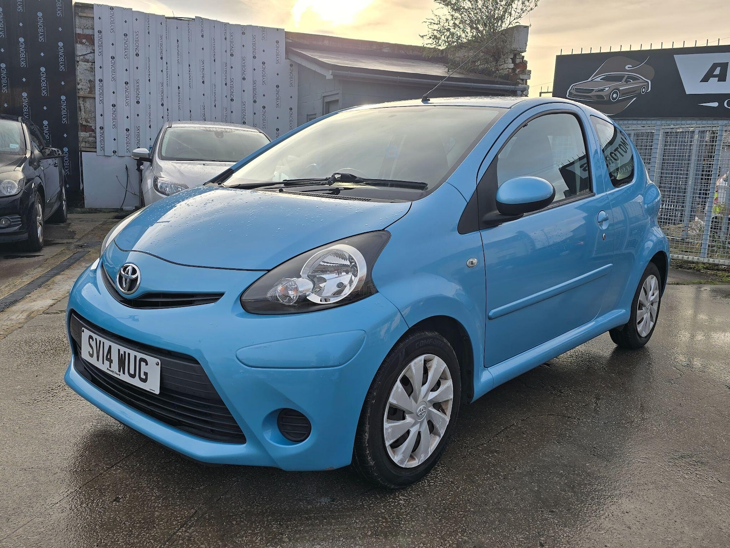Used Toyota AYGO 2014 for sale - 76714116: Photo 3