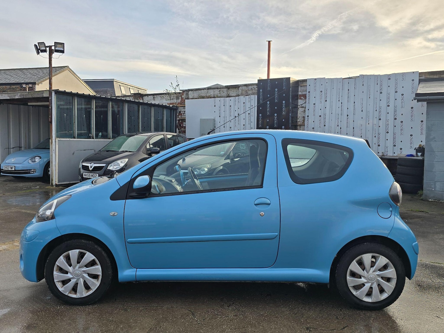 Used Toyota AYGO 2014 for sale - 76714116: Photo 4