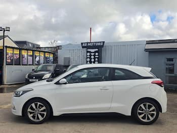 Used Hyundai i20 2015 for sale - 79860836: Photo