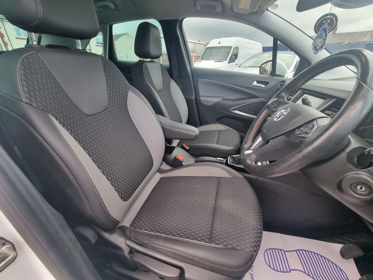 Used Vauxhall Crossland X 2018 for sale - 76987643: Photo 5