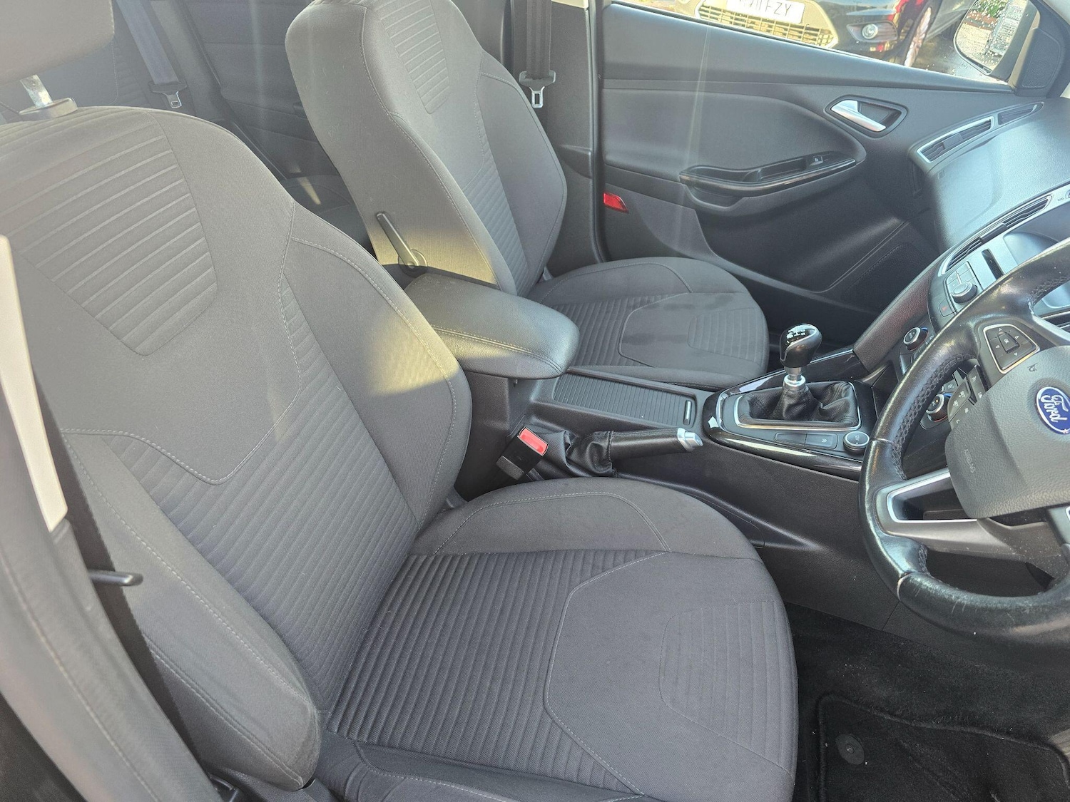 Used Ford Focus 2017 for sale - 76742374: Photo 12