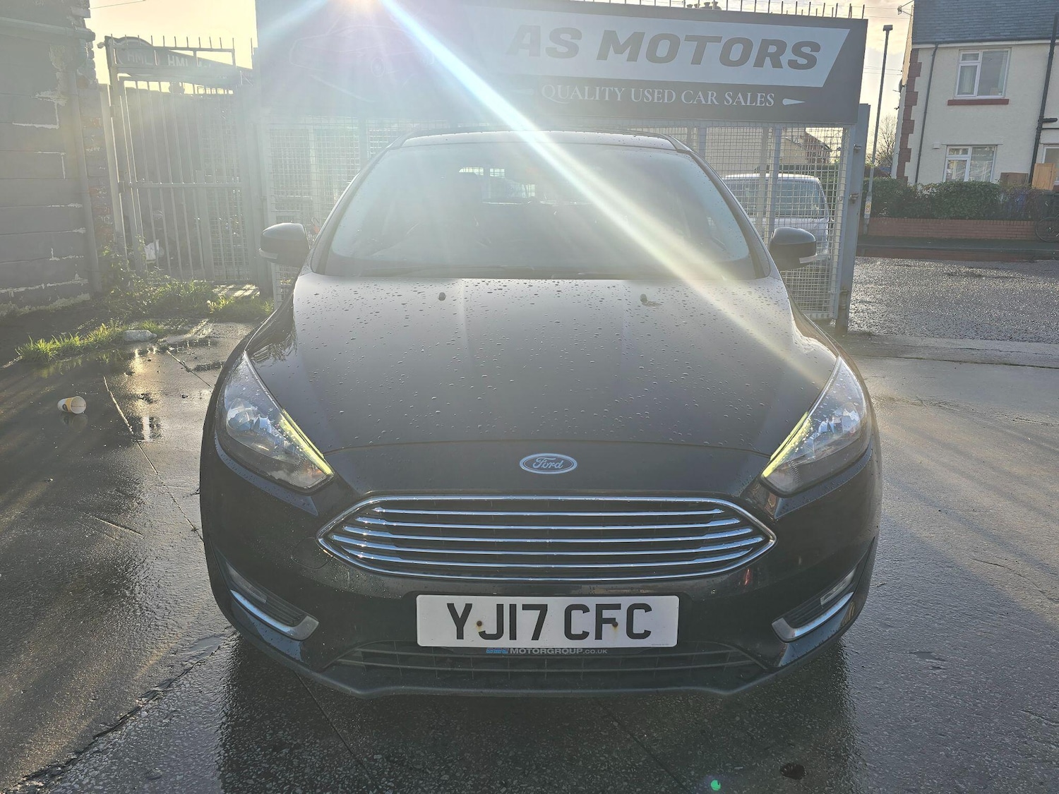 Used Ford Focus 2017 for sale - 76742374: Photo 2