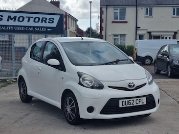 Used Toyota AYGO 2012 for sale - 76370485: Photo
